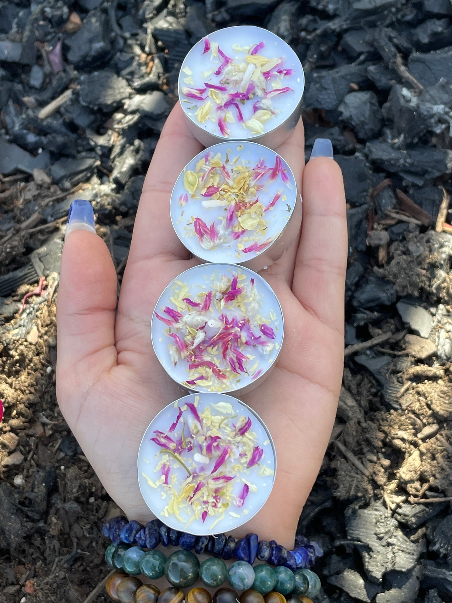 Hibiscus-Inspired Tealights; 4x