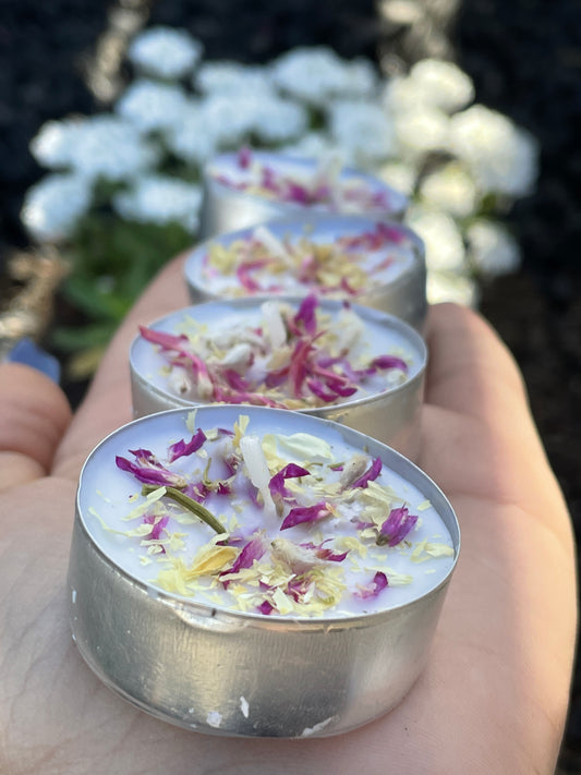 Hibiscus-Inspired Tealights; 4x